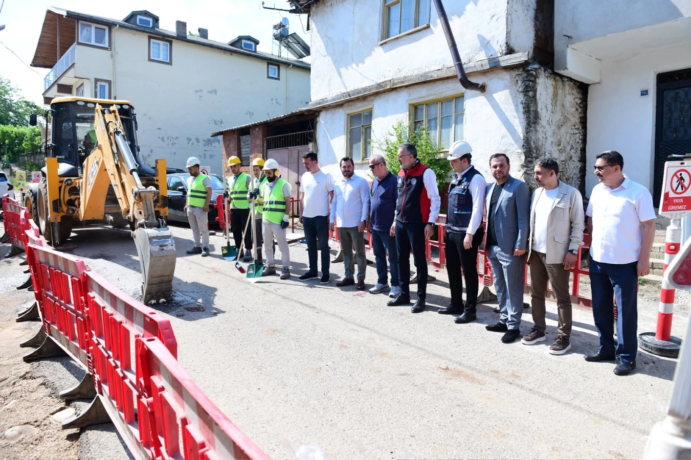 Kestel’de Kırsalın Kaderi Değişiyor: Dağ Köylerinde Doğalgaz İçin İlk Kazma Vuruldu!