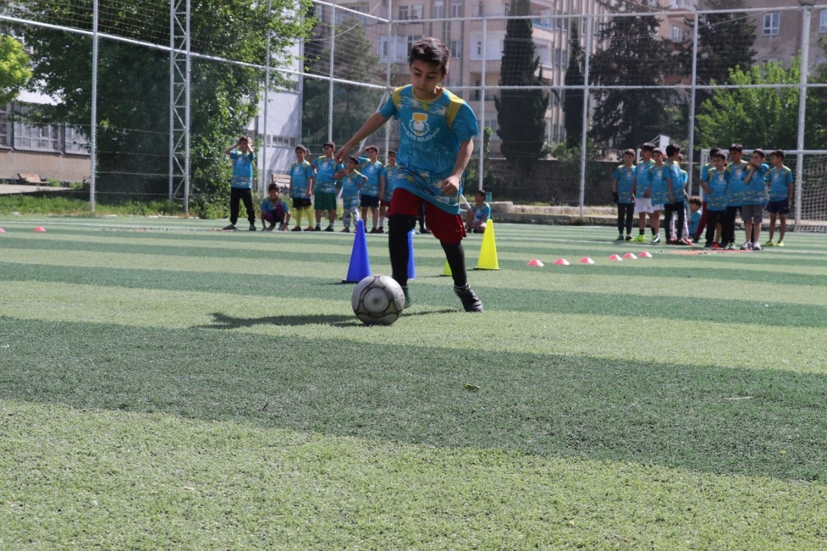 HALİLİYE’DE YAZ SPOR OKULLARI İÇİN KAYIT DÖNEMİ BAŞLADI