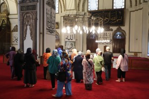 GEMLİK'TE KÜLTÜR RÜZGARI: DR. ZİYA KAYA MAHALLESİ SAKİNLERİ TARİH YOLCULUĞUNDA